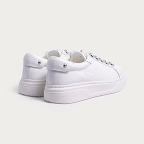 Chrissie Sneakers