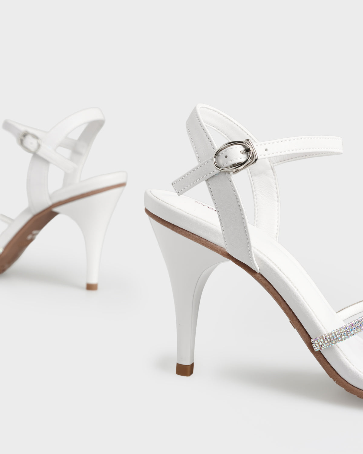 #color_ivory
