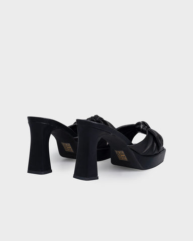 Hira Heels